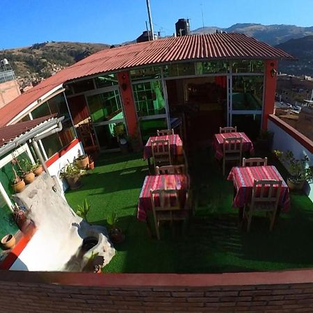 Lhotse Hostel B&B Уарас Екстер'єр фото