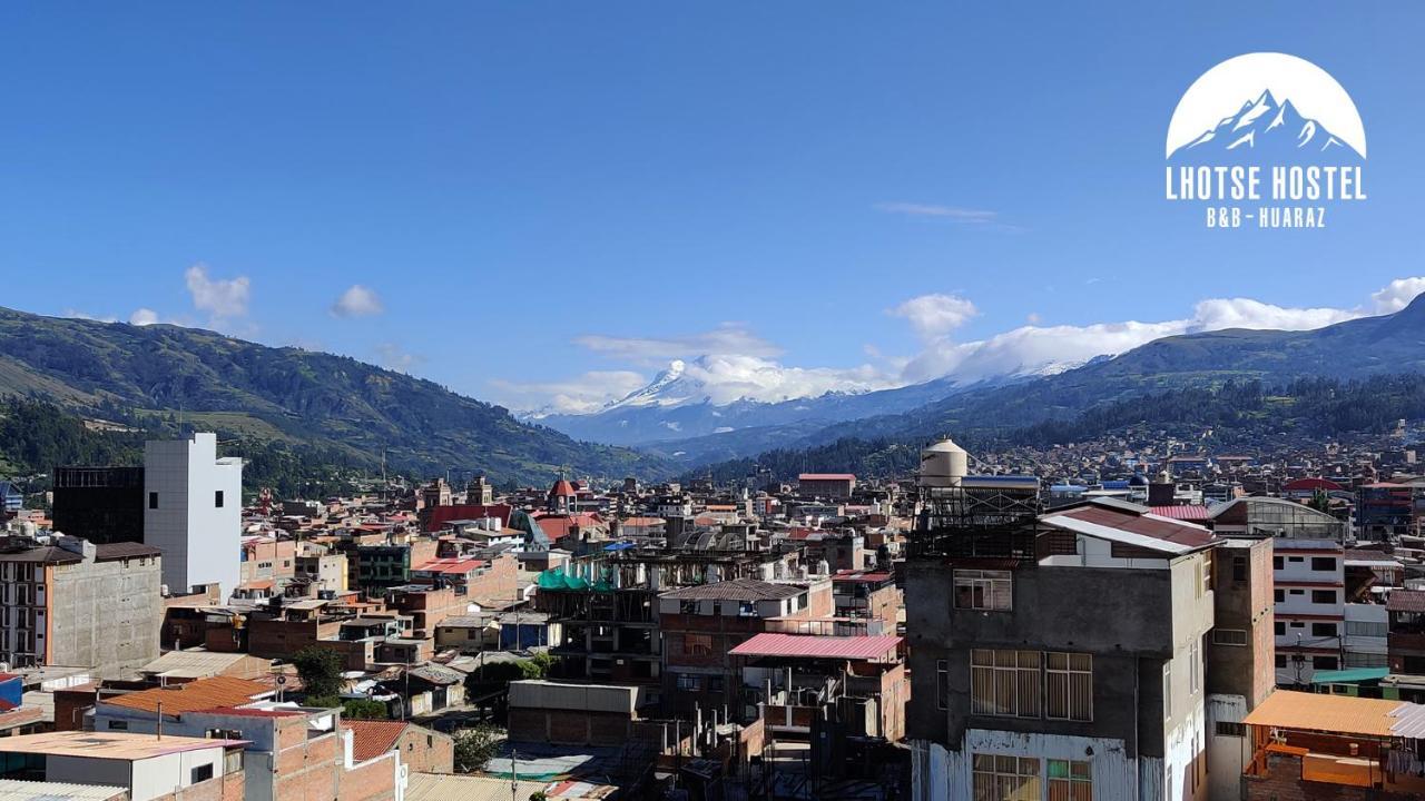 Lhotse Hostel B&B Уарас Екстер'єр фото