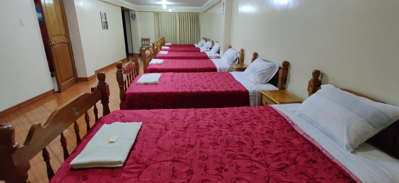 Lhotse Hostel B&B Уарас Екстер'єр фото