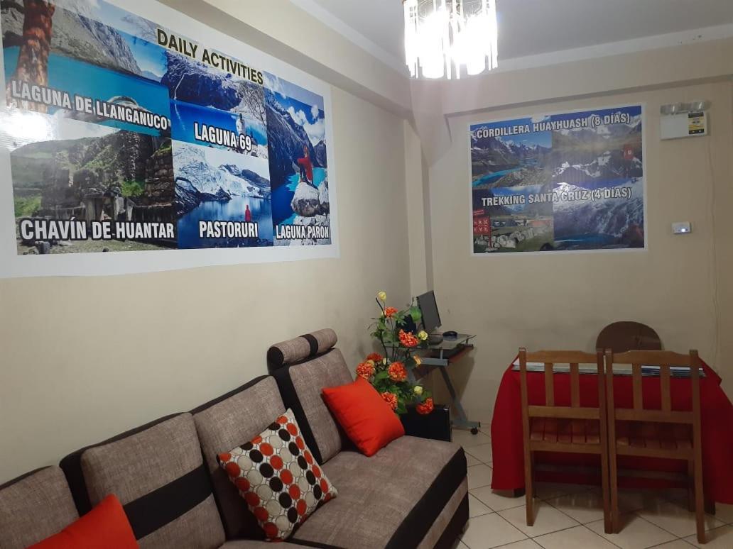 Lhotse Hostel B&B Уарас Екстер'єр фото